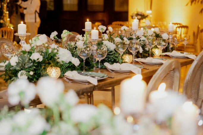 10 Key Tips for Impeccable Table Decoration at Your Corporate Event